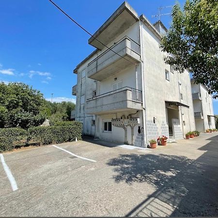Sofi'S Apartments Calamata Exterior foto